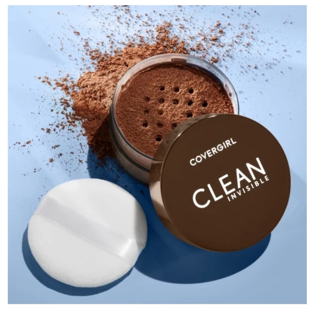 COVERGIRL Clean Invisible Loose Powder Setting Powder Vegan Translucent Dark 140